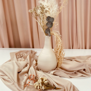 Vase en terre cuite couleur beige